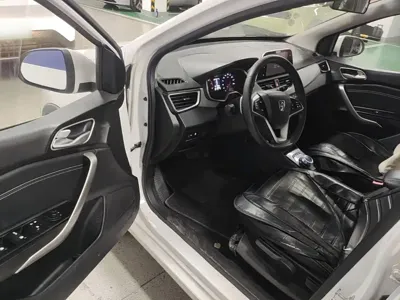 Baojun 310W