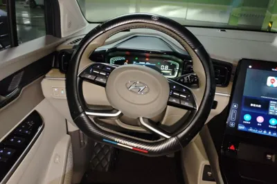 Hyundai Custo