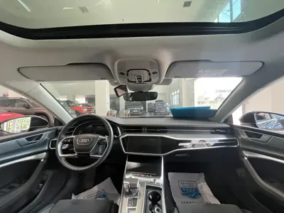 Audi A7L