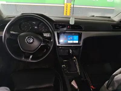 Volkswagen Lamando