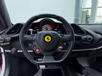 Ferrari 488