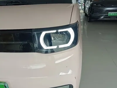 Wuling MINIEV