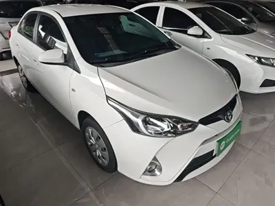 Toyota Yaris L
