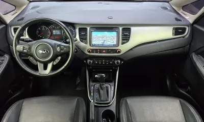 Kia Carens