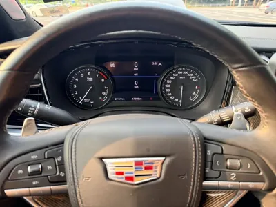Cadillac XT6