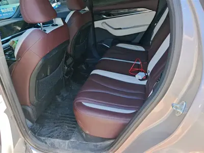 Geely Xingyue L