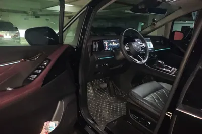GAC Trumpchi M8