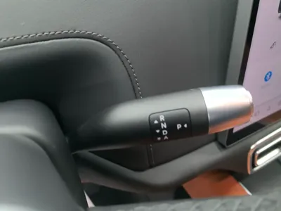 Li Auto L8