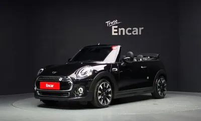 MINI Cooper Convertible
