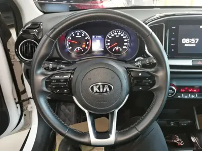 Kia KX1