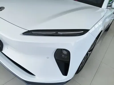 Nio ET5T