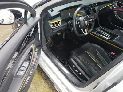 Hongqi Hongqi H6