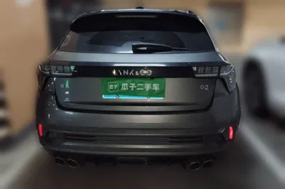 Lynk & Co 02 Hatchback