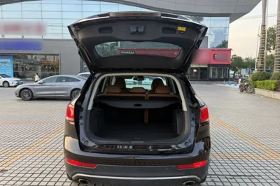 Borgward BX7