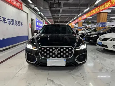 Jaguar XFL