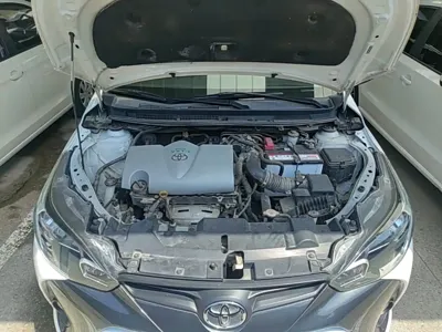 Toyota Yaris L