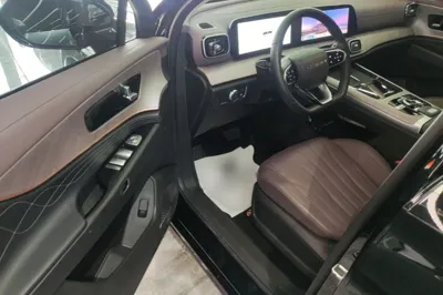 Chery Tiggo 9 C-DM