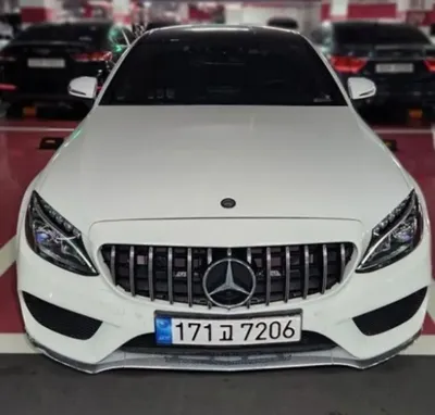 Mercedes-Benz C-Class