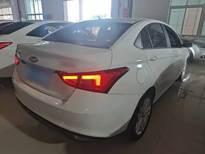 Chery Arrizo 5