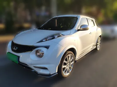 Infiniti ESQ