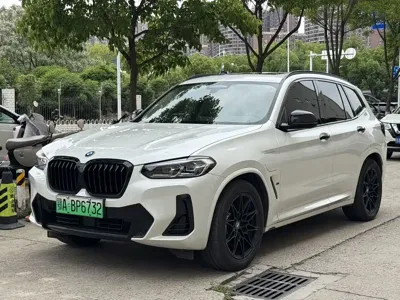 BMW iX3