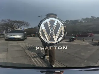 Volkswagen Phaeton