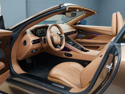 Astonmartin DB12