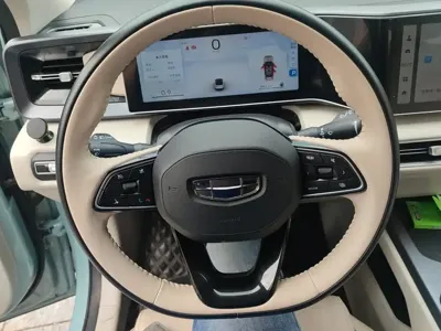 Geely ICON