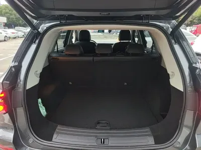 Roewe RX5
