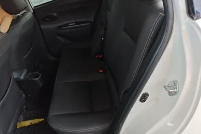 Toyota YARiS L Zhi Xuan