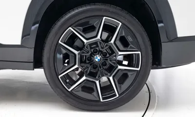 BMW XM