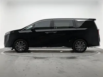 GAC Motor Trumpchi M8