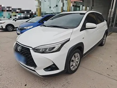 Toyota Yaris L