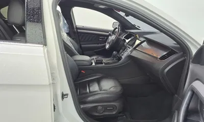 Ford Taurus
