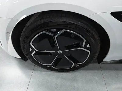 Xiaomi Auto SU7