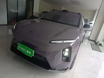 Nio EC6