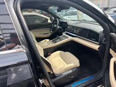 Geely Xingyue L