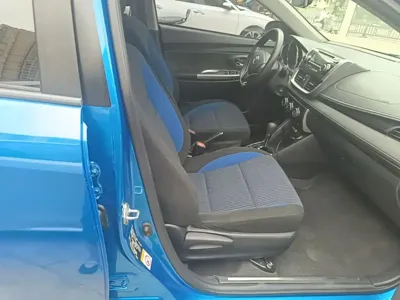 Toyota Yaris L