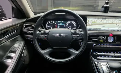 Genesis EQ900