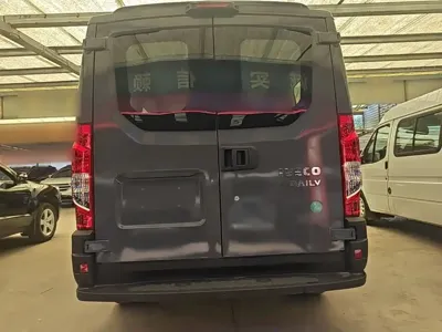 IVECO Ousheng