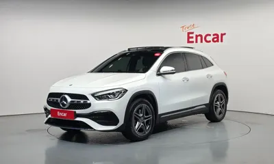 Mercedes-Benz GLA-Class
