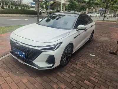 Chery Arrizo 8