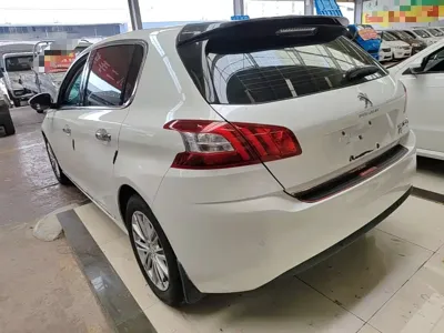 Peugeot 308S
