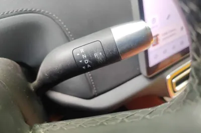 Li Auto L8