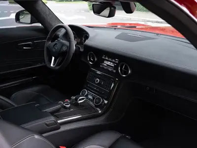 Mercedes-Benz SLS AMG