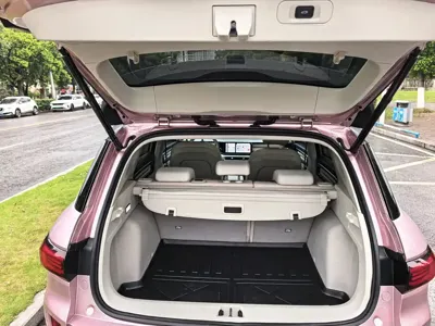 Geely ICON