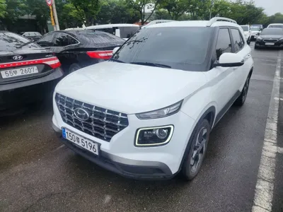 Hyundai Venue