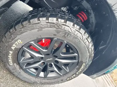 JAC JAC T8