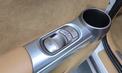 Genesis GV60
