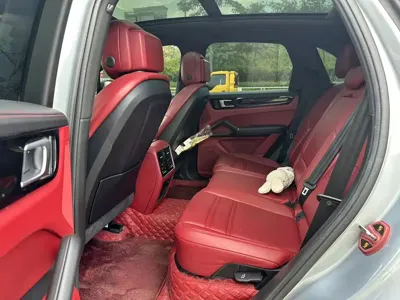 Porsche Cayenne Hybrid